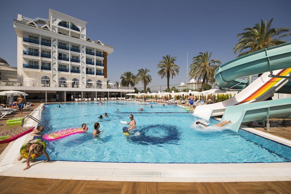 Palm World Side Resort & Spa 외부 사진