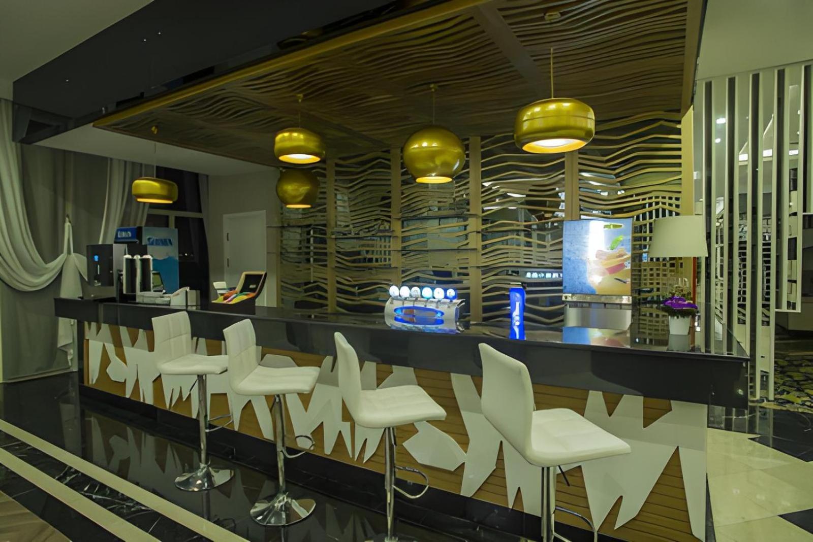 Palm World Side Resort & Spa 외부 사진