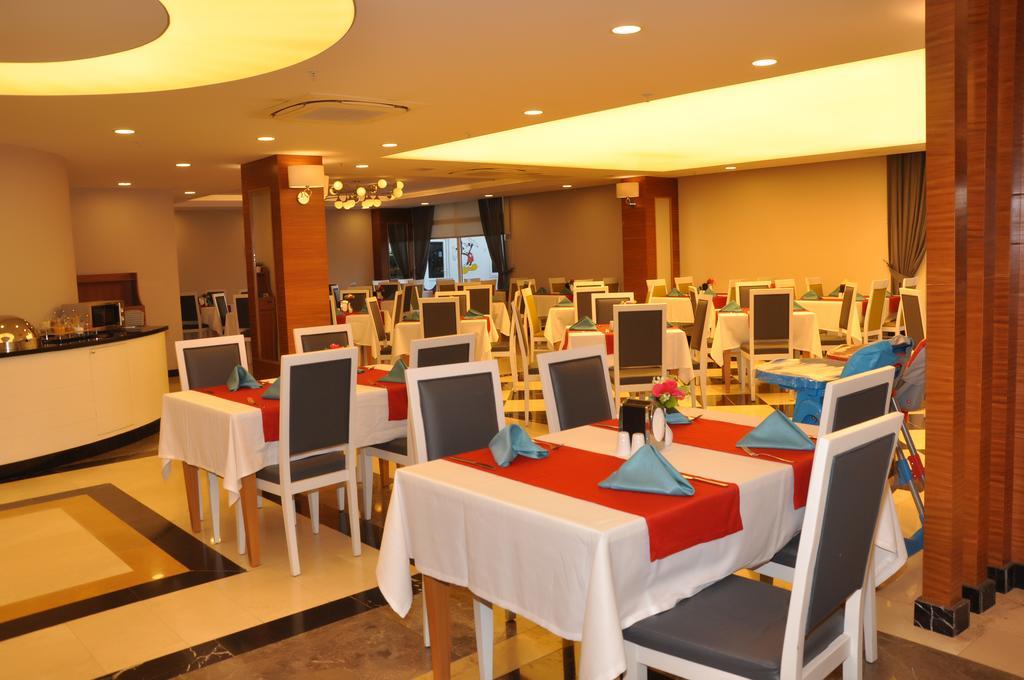 Palm World Side Resort & Spa 외부 사진