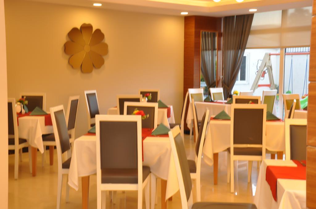 Palm World Side Resort & Spa 외부 사진