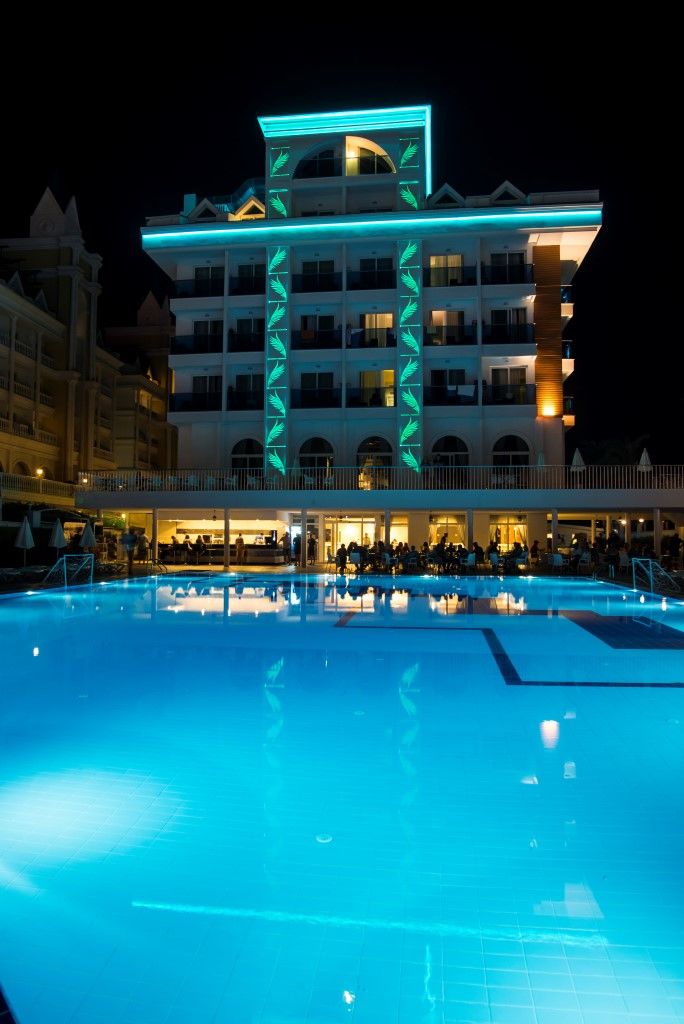 Palm World Side Resort & Spa 외부 사진